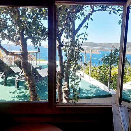 La Coccinelle 3* Île du Levant