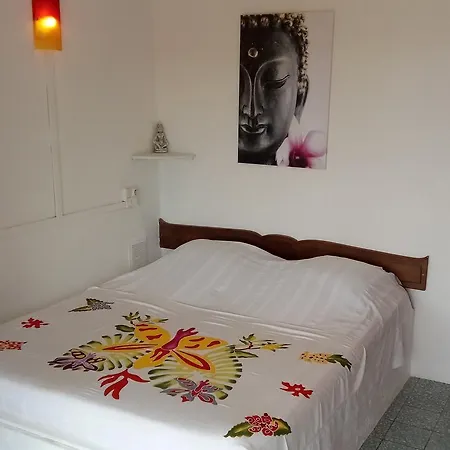 La Coccinelle 3*